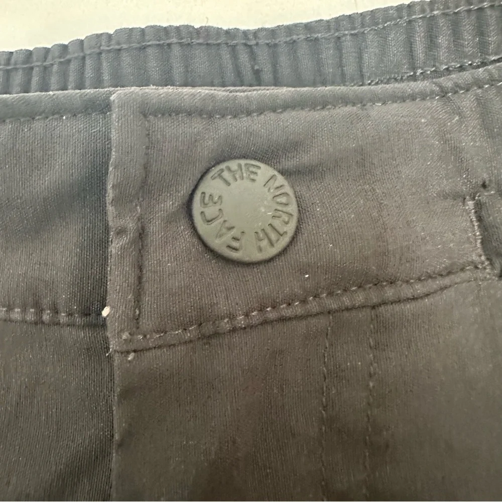 The NORTH FACE Black‎ DO EVERYTHING  7” Active SHORTS Mens Size 30 Regular